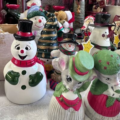 Sale Photo Thumbnail #144