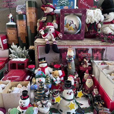 Sale Photo Thumbnail #127