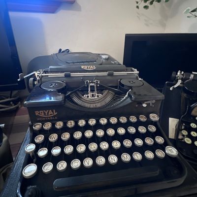 Sale Photo Thumbnail #85