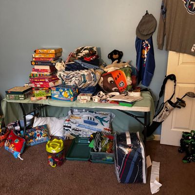 Estate sale photo