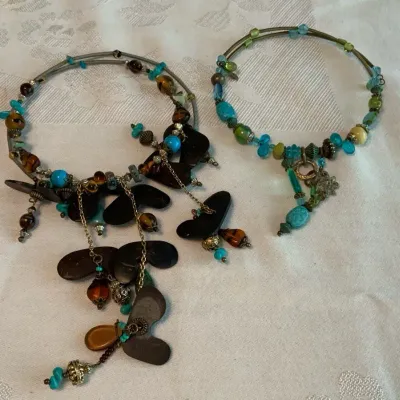 Artisan Turquoise & Mixed Stone Necklace with Coordinating Bracelet – De Spot, 2006