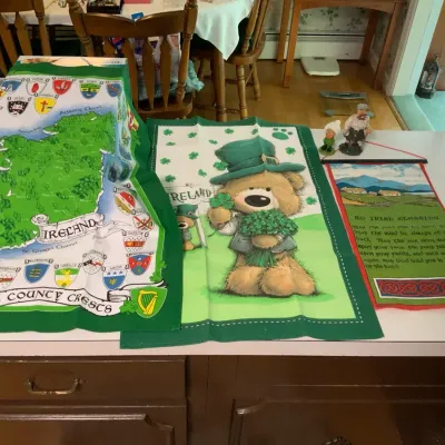 Irish Ireland Décor Lot – Linen Tea Towels, County Crests & Figurines