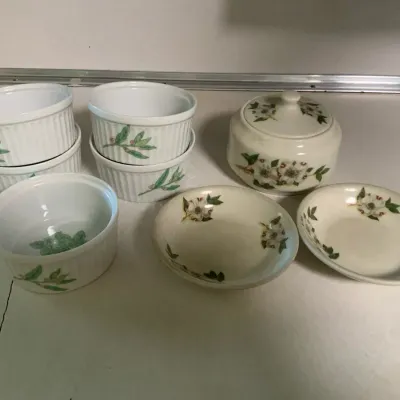 Shafford Herbs & Spices Ramekins & Vintage Floral Porcelain