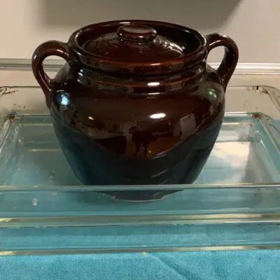 Vintage McCoy Brown Stoneware Bean Pot with 2 Pyrex Baking Dishes