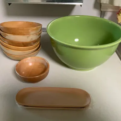 Vintage Retro Kitchen Serving Lot – Green Mixing Bowl, Wooden Bowls & Corn Dishes