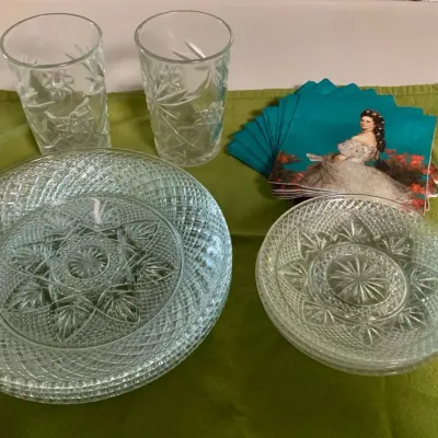 Vintage Pressed Glass Serving Set – Plates, Bowls & Matching Tumblers