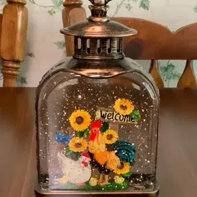 Farmhouse Rooster & Hen Lighted Glitter Lantern – Sunflower Welcome Décor