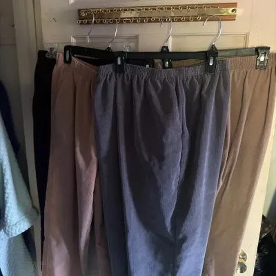 Women’s Corduroy Pants Lot – Size 16P – Assorted Colors