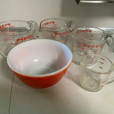 Vintage Pyrex Measuring Cups & Red Mixing Bowl