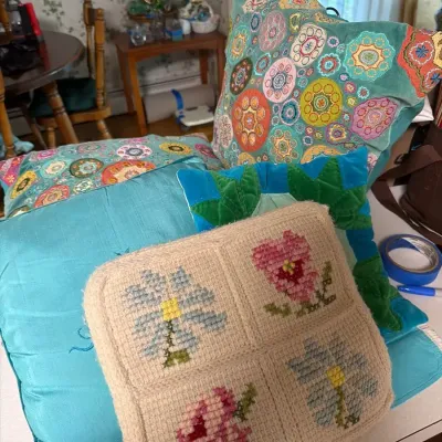 Decorative Pillow & Needlepoint Textile Lot – Floral, Geometric & Turquoise Designs
