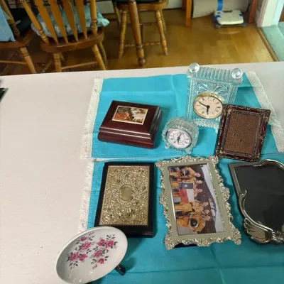 Vintage Clocks, Picture Frames & Decorative Keepsake Box Lot