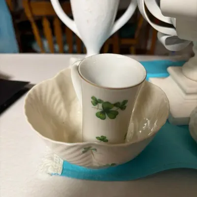 Assorted Candleholders & White Ceramic/Glass Décor Lot