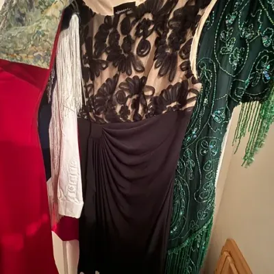Sale Photo Thumbnail #480