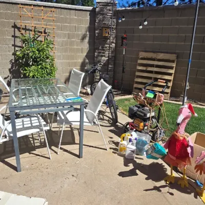Estate sale photo