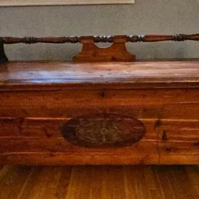 Lane Cedar Chest