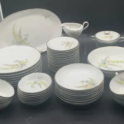 Hutschenreuther Bavaria Germany Porcelain China Set