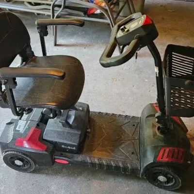 Scout Scooter W/ Plug