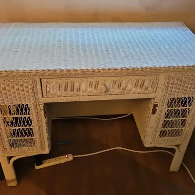 White Wicker Desk & Chair