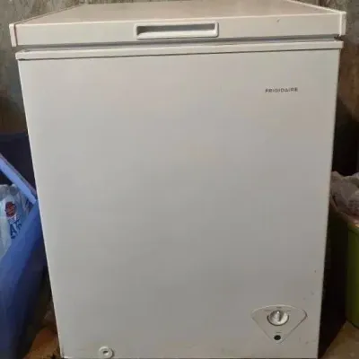 Small Frigidaire Chest Freezer 