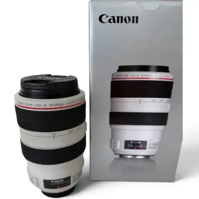 Canon EF 70-300mm f/4-5.6L IS USM Telephoto Zoom Lens with Original Box & Cap