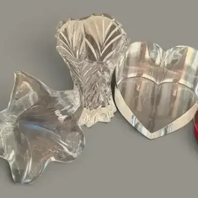 Assorted Crystal & Art Glass Decor, HOYA Heart Paperweight, Vase & Decorative Pieces