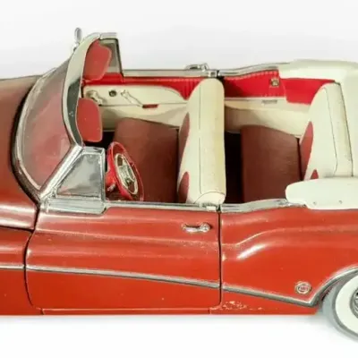 Danbury Mint 1953 Buick Skylark Convertible Metal Model Car w/ Original Box