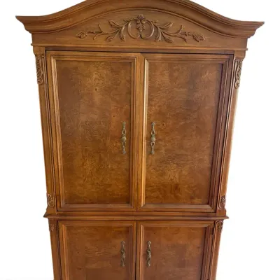 Thomasville Burl Wood Entertainment Armoire TV Cabinet with Carved Details 