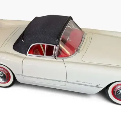 Danbury Mint Limited Edition 1953 Chevrolet Corvette Metal Model Car