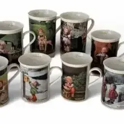 M.I. Hummel The Photographer Collector Mugs – 12