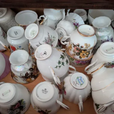 Sale Photo Thumbnail #21: Tea Cups