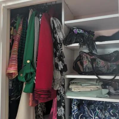 Sale Photo Thumbnail #48: Women's Clothing