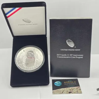 Sale Photo Thumbnail #31: 2006 2019 apollo 11 50th anniversary 5oz coin