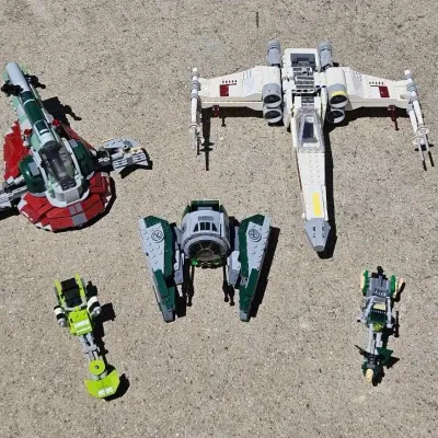 5 LEGO models 