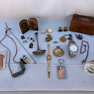 Vintage Estate Jewelry & Collectibles Lot - Gold Filled, Watches, Trinkets & Wooden Box