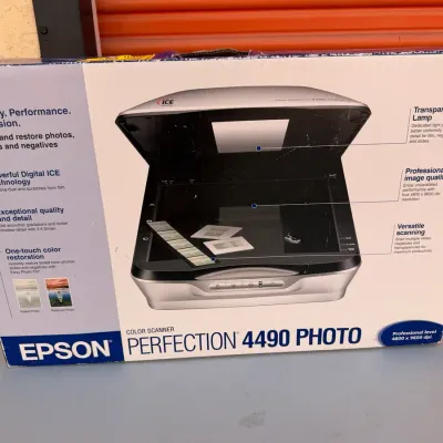 Epson Perfection 4490 Photo Color Scanner - 4800 x 9600 dpi Digital ICE