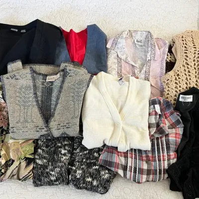 Vintage Women's Clothing
