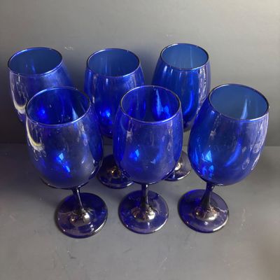 LOT 105: Oster Electric Wine Opener, Cobalt Blue Wine Glasses, Etched Glass Wine Goblets, Gold Rimmed & Christmas Tree Wate/Wine Glasses