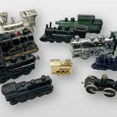 Vintage Train Collection Avon Decanters Coal Train(10pcs.)