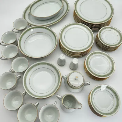Noritake Tisdale 2692 & Warwick Knight China Dinnerware Sets