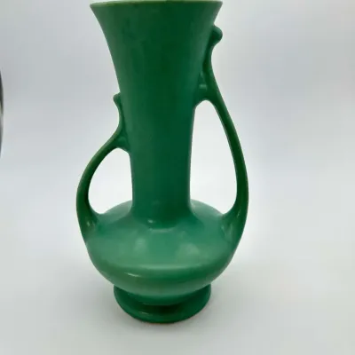 Brush USA Art Pottery Green Double Handle Vase 520 10 Inches