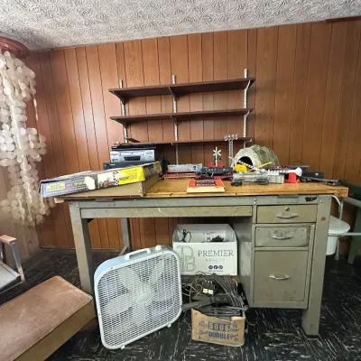 Estate sale photo