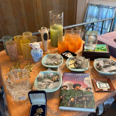 Estate sale photo