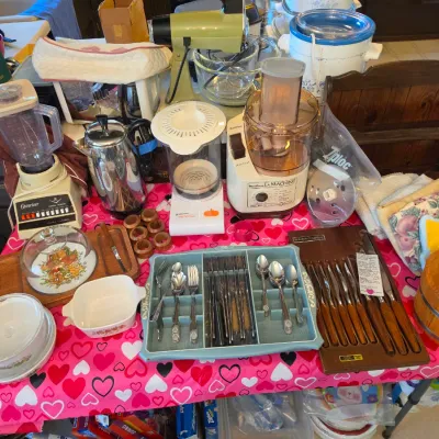 Estate sale photo