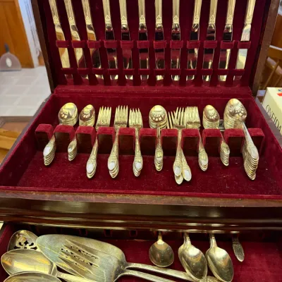 Silverplate
