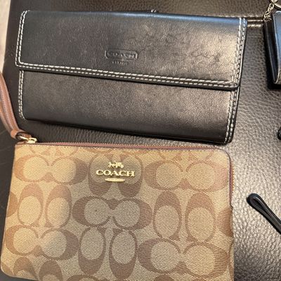 Sale Photo Thumbnail #4: Coach