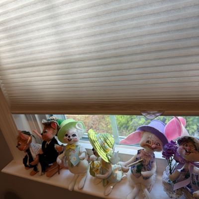 Sale Photo Thumbnail #40: Annalee Dolls