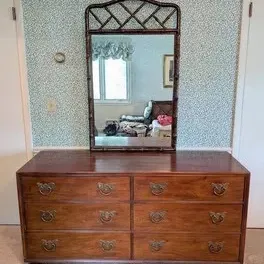 Sale Photo Thumbnail #140: Vintage Henredon Mid-Century Mahogany 6-Drawer Dresser with Brass Horseshoe Pulls
