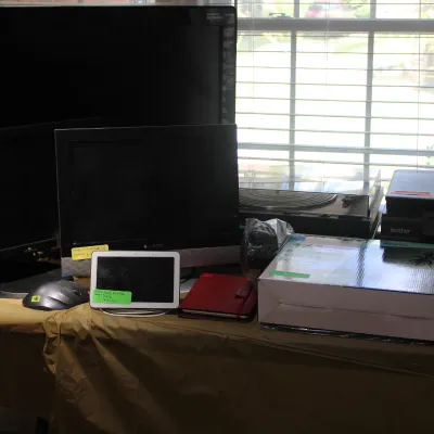 Estate sale photo