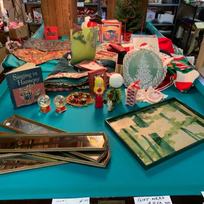 Sale Photo Thumbnail #262