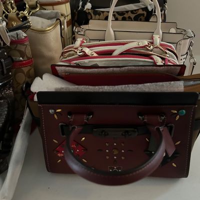 Sale Photo Thumbnail #4